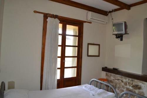 Hostal Filanthi Rooms