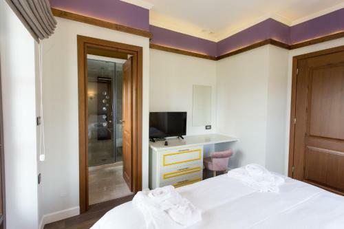 Abi Luxury Villas