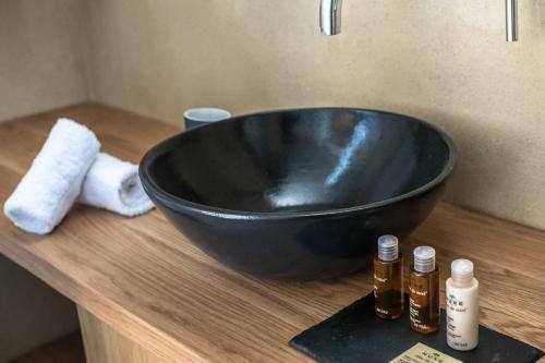 ?orona Boutique Hotel