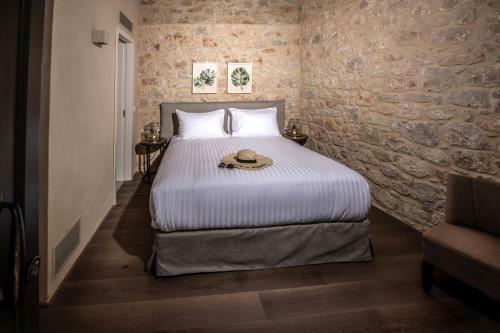 ?orona Boutique Hotel