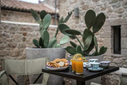 ?orona Boutique Hotel
