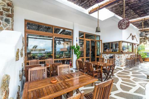 Posada Limeri Traditional Guest House