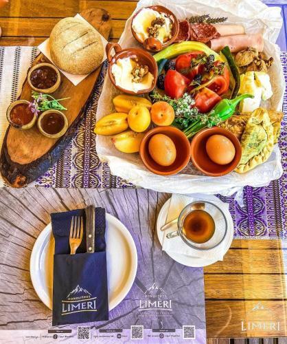 Posada Limeri Traditional Guest House