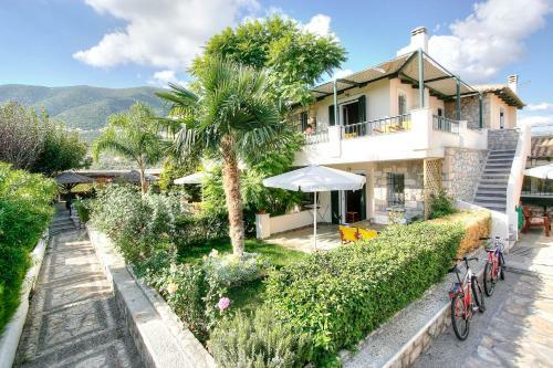 Sunny Garden Apartments