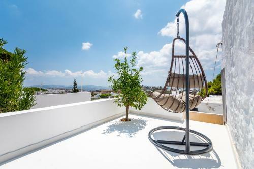 Plaka Suites
