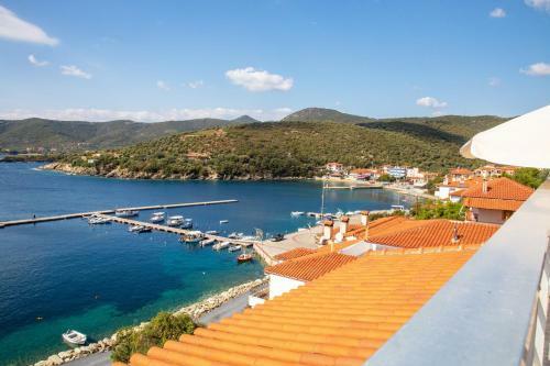 Apartamento Pyrgadikia Paradise