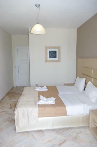Hotel Rachoni Bay