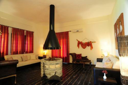 Hostal Guesthouse Amanitis Caesarea
