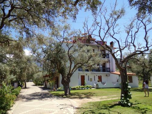 Apartamento Villa Karapataki