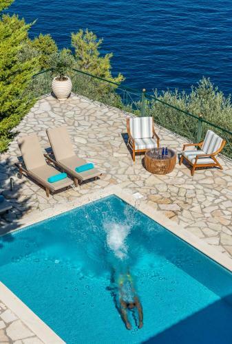Meganisi Villas