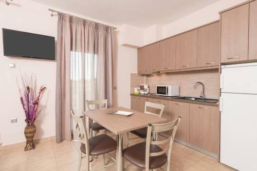 Glyfoneri Apartments