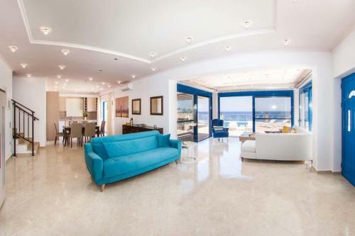 Skala Villa Sleeps 6 Pool Air Con Wifi