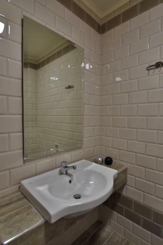 Dafni Plus Hotel