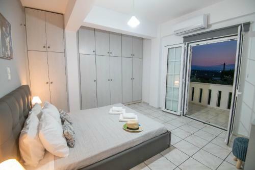 Manolis Apartments