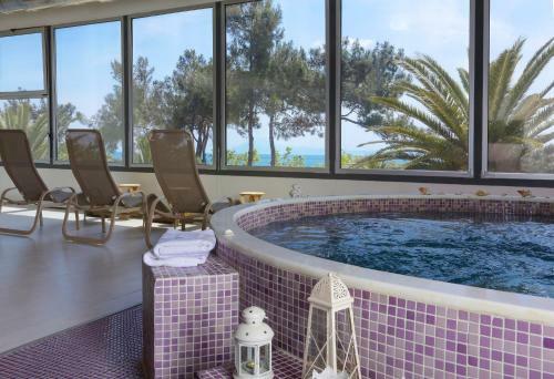Hotel Alexandra Beach Spa Resort
