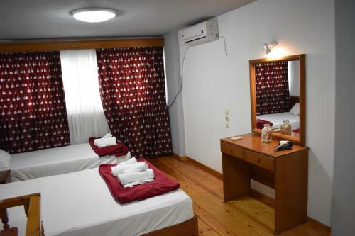 Aparthotel Galanis Studios And Apartments