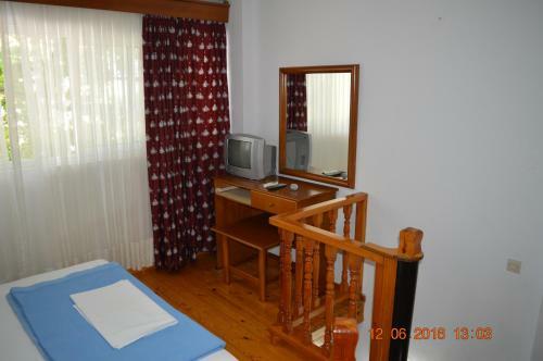 Aparthotel Galanis Studios And Apartments