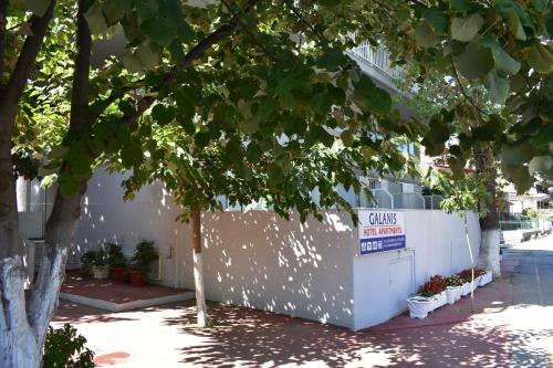 Aparthotel Galanis Studios And Apartments
