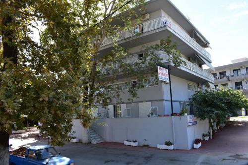 Aparthotel Galanis Studios And Apartments