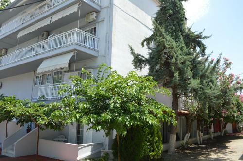Aparthotel Galanis Studios And Apartments