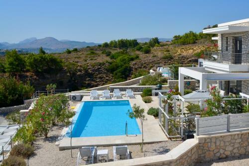 Kokinogremos Villa