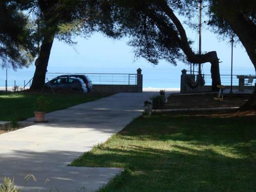 Brunello Seaside Apartments