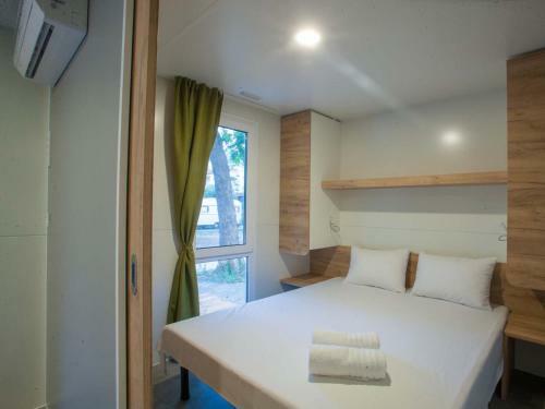 Aurora Camping And Mobile Homes