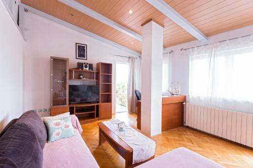 Apartments Rozarija