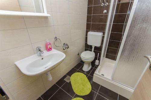 Apartments Pava