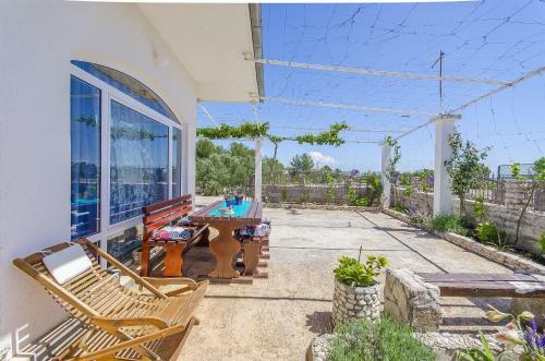 Holiday Home Mladen