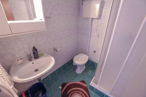 Hostal Apartments Manuela