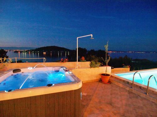 Holiday Home Zdenko 1