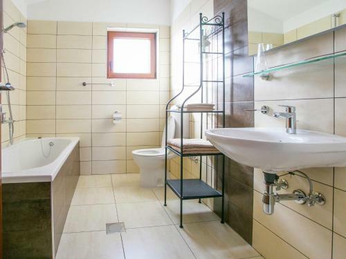 Superb Villa In Karojba With Private Pool