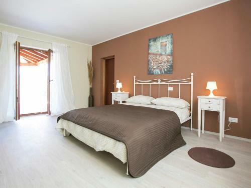 Superb Villa In Karojba With Private Pool