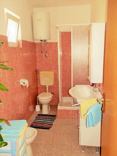 Apartments Bor - 20m From The Beach
