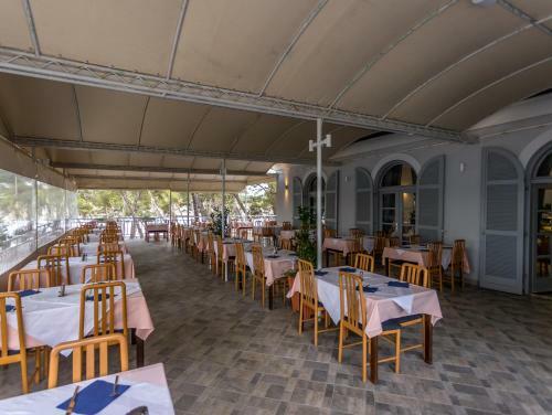 Apartamentos Holiday Park Zelena Punta