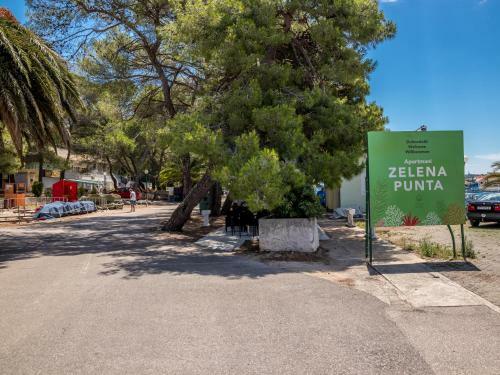 Apartamentos Holiday Park Zelena Punta