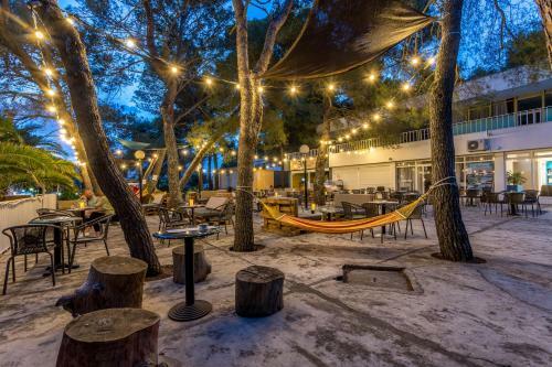 Apartamentos Holiday Park Zelena Punta