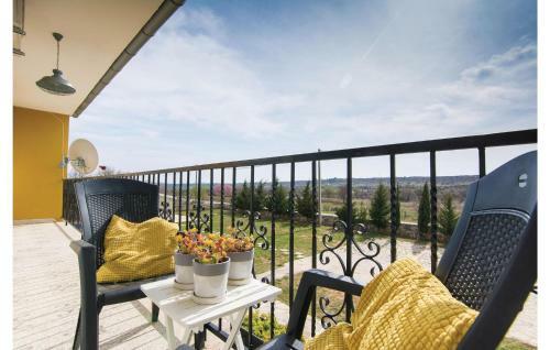 Three-bedroom Holiday Home In Bukovic