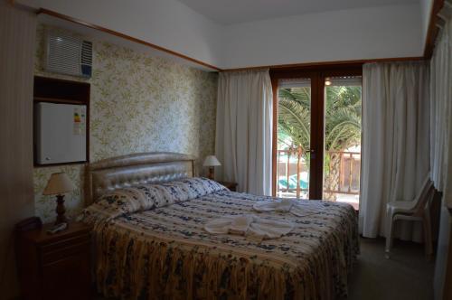 Hotel Complejo Tur�stico Caparcona
