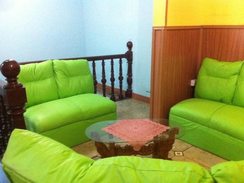 Hostal Tricontinental