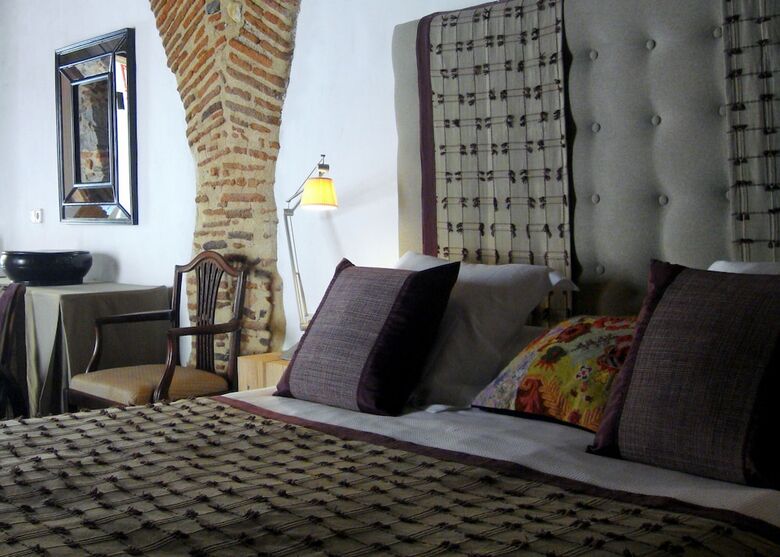 Hotel Can Carb� De Les Olives