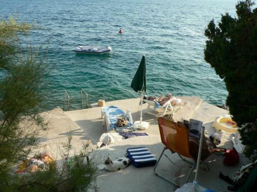 Apartment Vesa - By The Sea