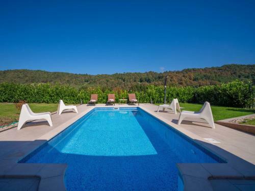 Holiday Home Mia