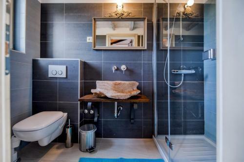 Exclusive Villa Tomani With Private Pool