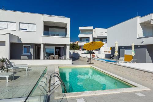 Apartments Villa Banta