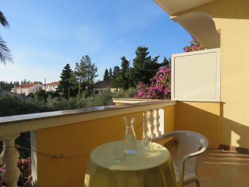 Hostal Apartments Palma Novalja