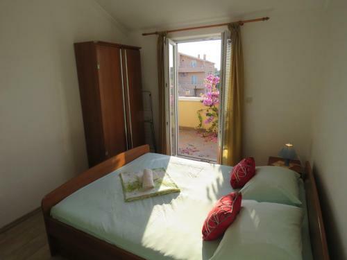 Hostal Apartments Palma Novalja