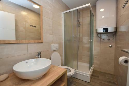 Apartamentos Guesthouse Tissa