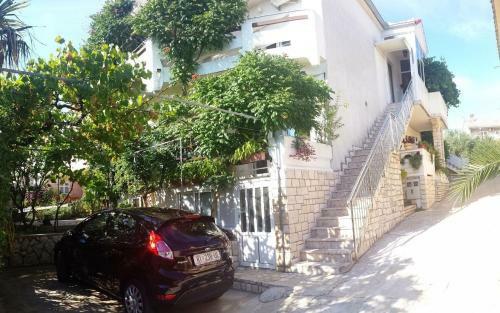 Apartments Kati - 150m From Center